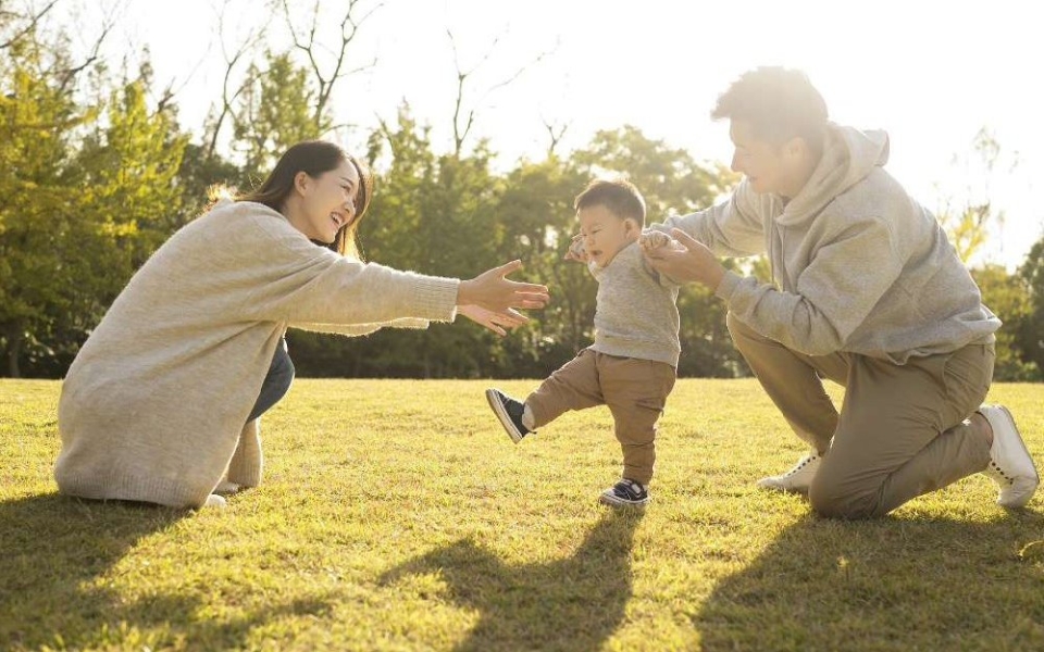 赴美生子和美國代孕有什麼差別？費用與風險全分析